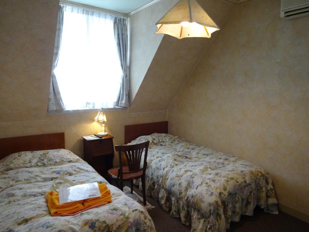 Ishiuchi Pension Bruges Minamiuonuma Szoba fotó